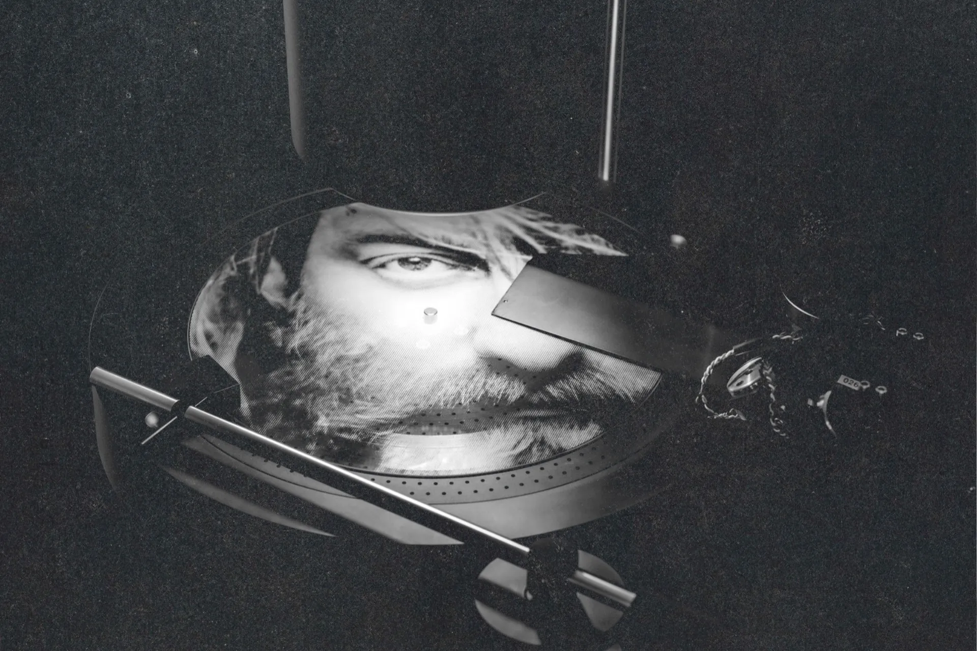The APC-2 cutting a PHONOCUT record